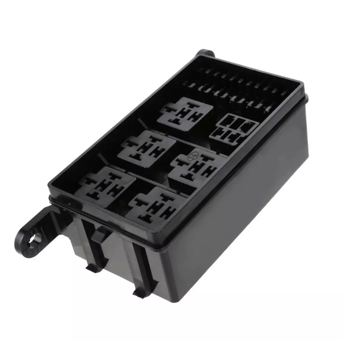 Caja de relay universal 12 ranuras con fusible , conectores y fundas para cableado.
